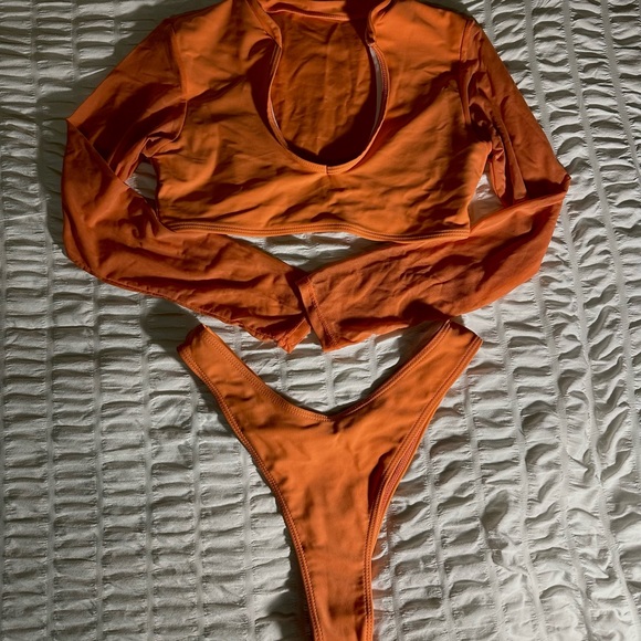 Swimwear - Picture 6 of 13